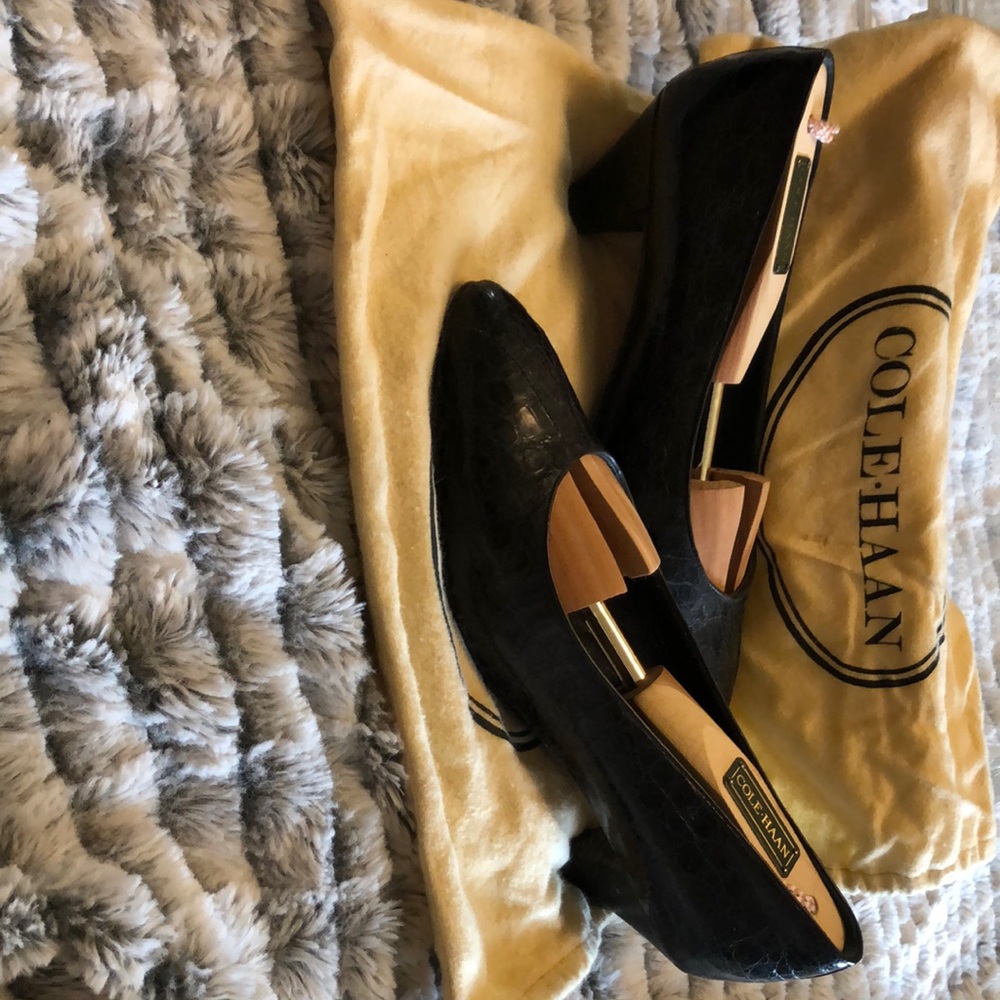Cole Haan Vintage Heels Size 8.5 B